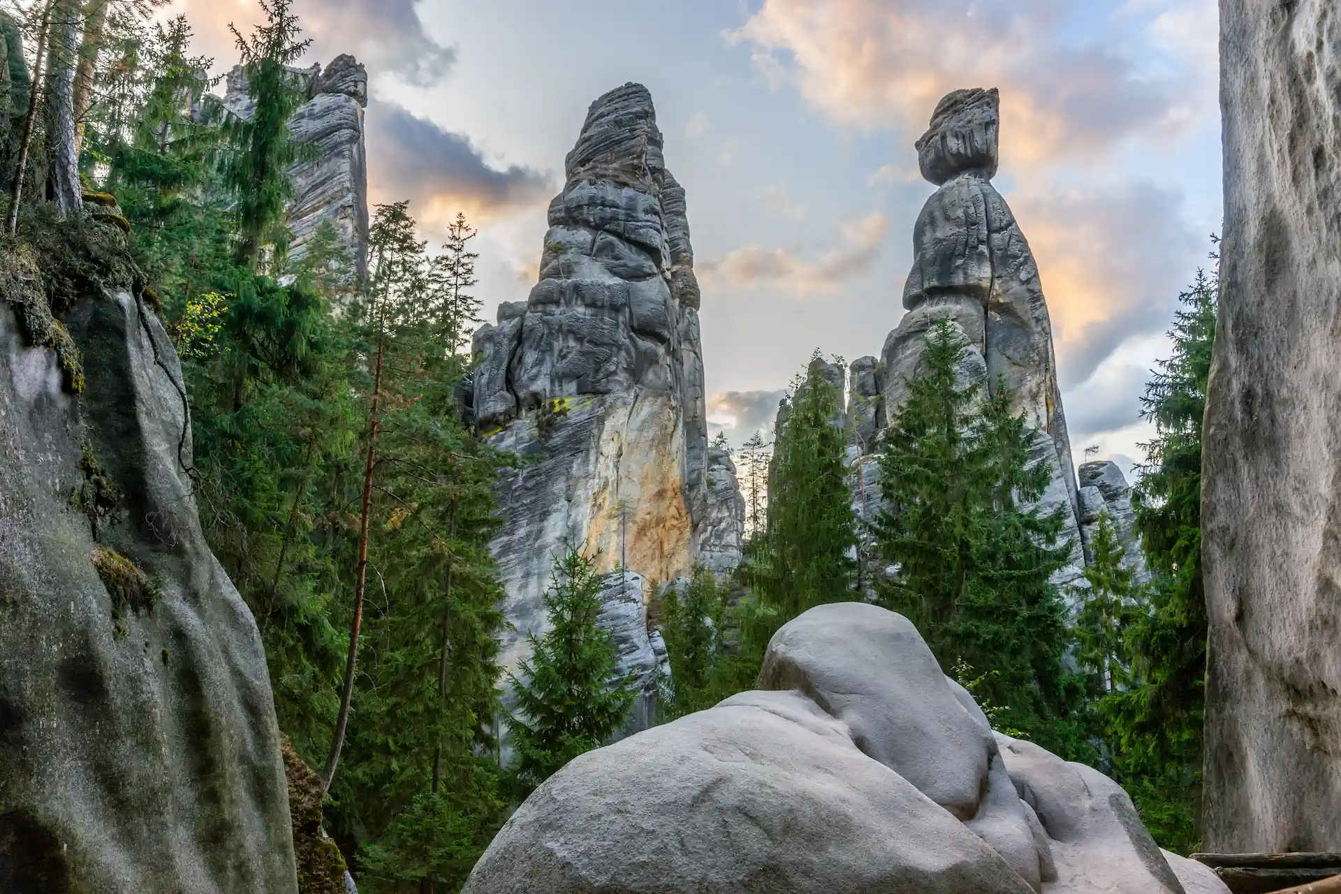 Atrakcje w okolicy noclegu w Borównie, okolice Wałbrzycha, Ardspach.